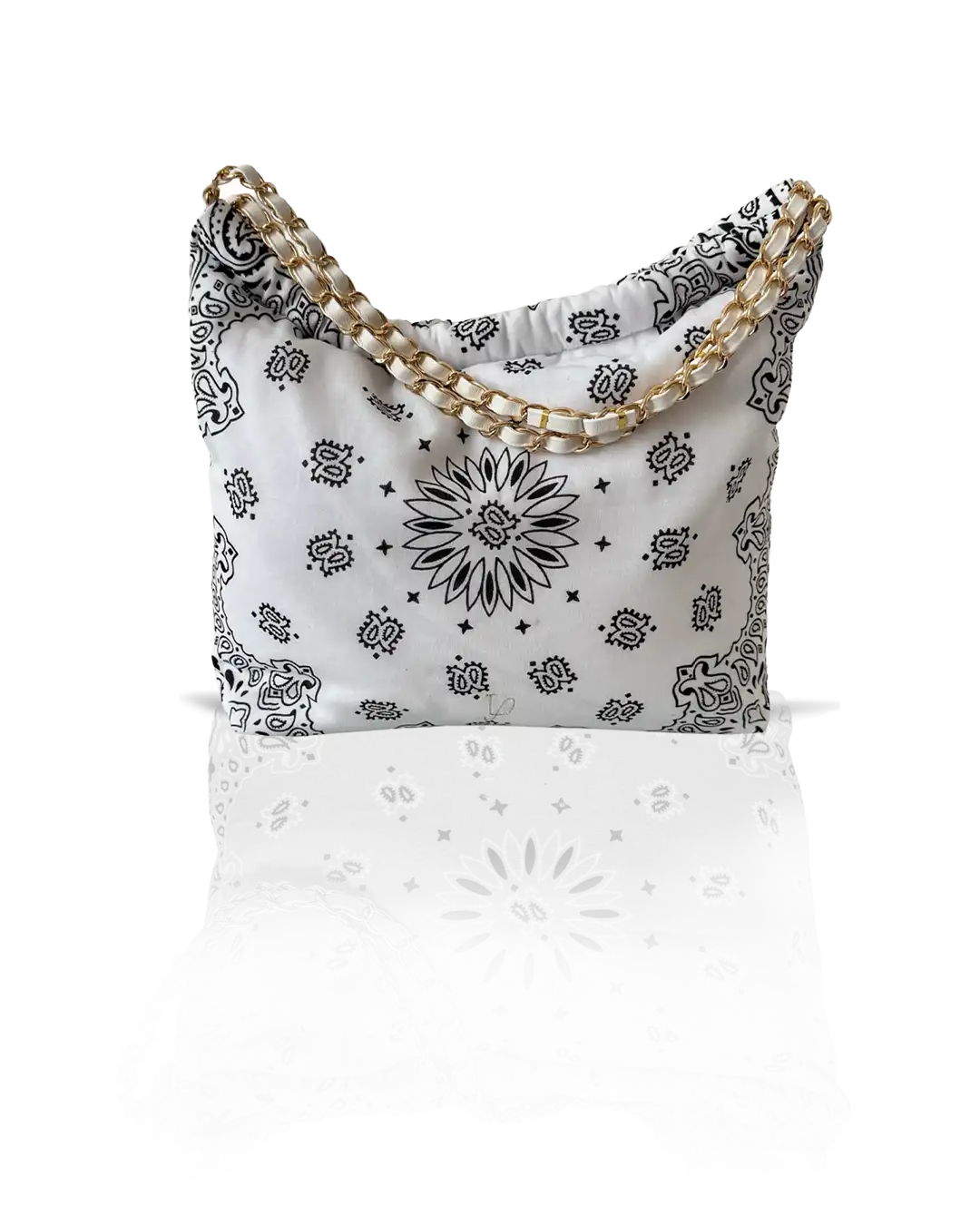 Sac Bandana Blanc — détail de la broderie personnalisée